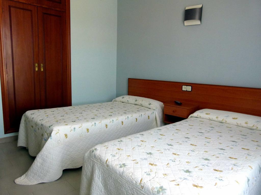 Hostal Chiquin 塔皮亚德卡萨列戈 外观 照片